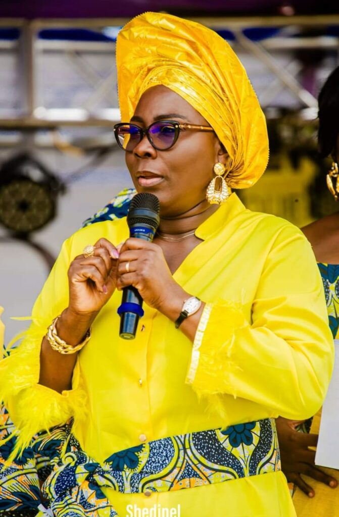 Chronique de Christhelle Houndonougbo Alioza : Vaincre sans riposter !