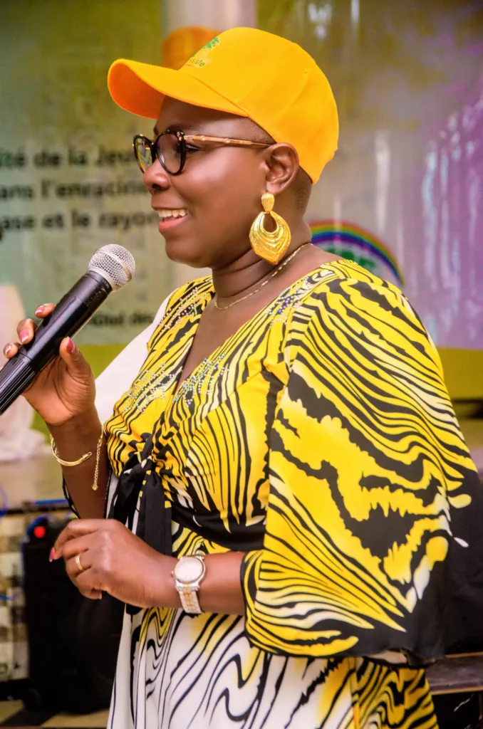 Chronique de madame Christhelle Houndonougbo Alioza : La parole : Souffle de vie, feu de destruction !