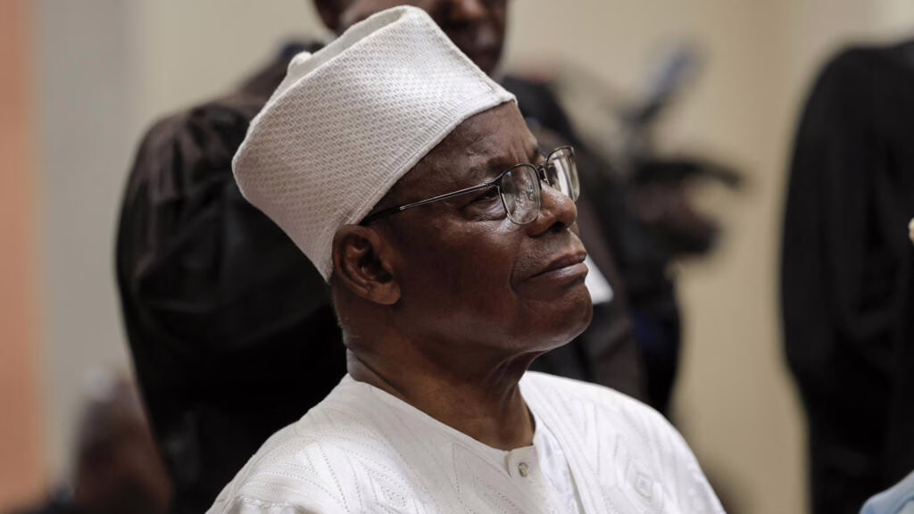 Présidentielle au Cameroun :  Maurice Kamto ne pourra pas être candidat