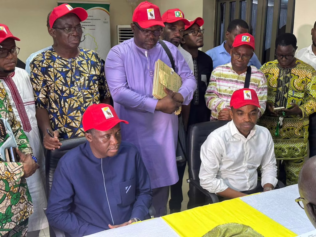 Présidentielle 2026 : Le duo Agbodjo -Lodjou obtient son récépissé provisoire à la Cena