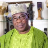 Tentative de coup d’état au Bénin : Yayi Boni condamne, son message  à Talon et au peuple béninois