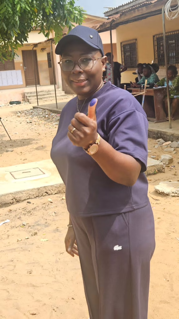 Elections communales et législatives de 2026 : Christhelle Houndonougbo Alioza montre l&rsquo;exemple à Fiyégnon dans la 16ᵉ C.E.