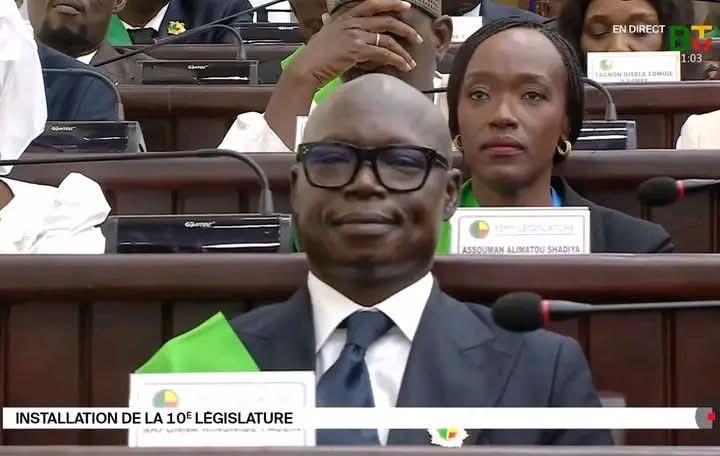 Assemblée nationale, 10è légisdlature : L&rsquo;He Kingnidé Paulin Akponna installé, un parcours professionnel et politique riche