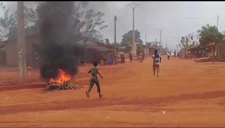 Bitumage de la route Dogbo - Lalo : A Lokogba, la colère populaire paralyse le chantier