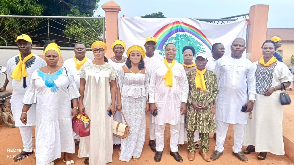 A Toviklin dans le département du Couffo : Les femmes UPR de la 12em C.E. célèbrent la JIF et se mobilisent derrière le duo Wadagni-Talata
