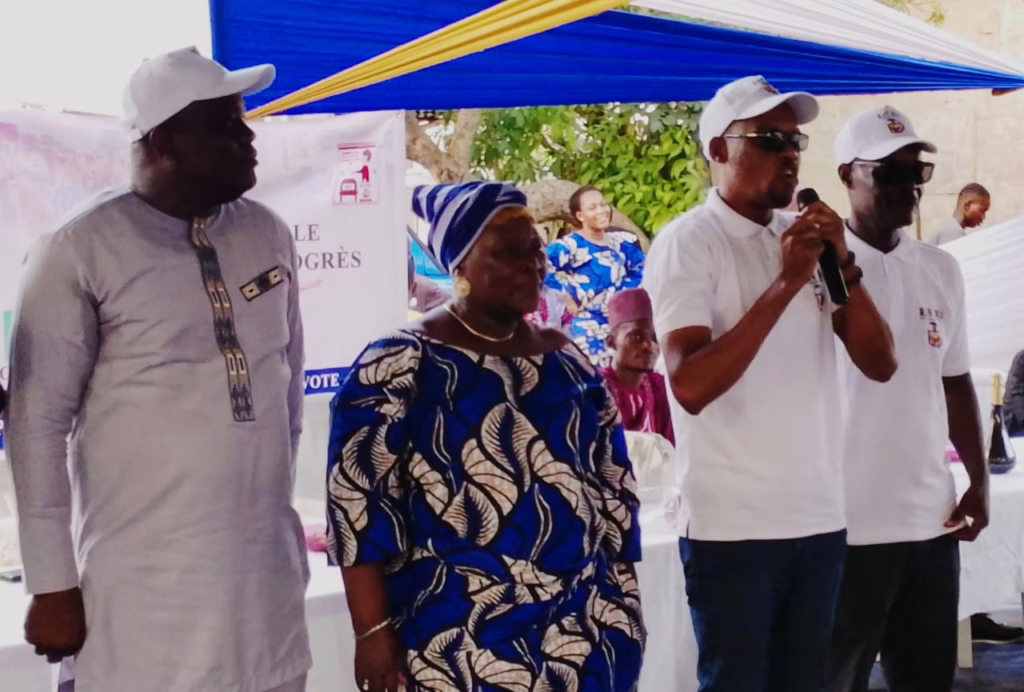 Sensibilisation des femmes au devoir civique à Gbodjè-womey : Philippe Dansou appelle les femmes à voter et à devenir ambassadrices de la démocratie