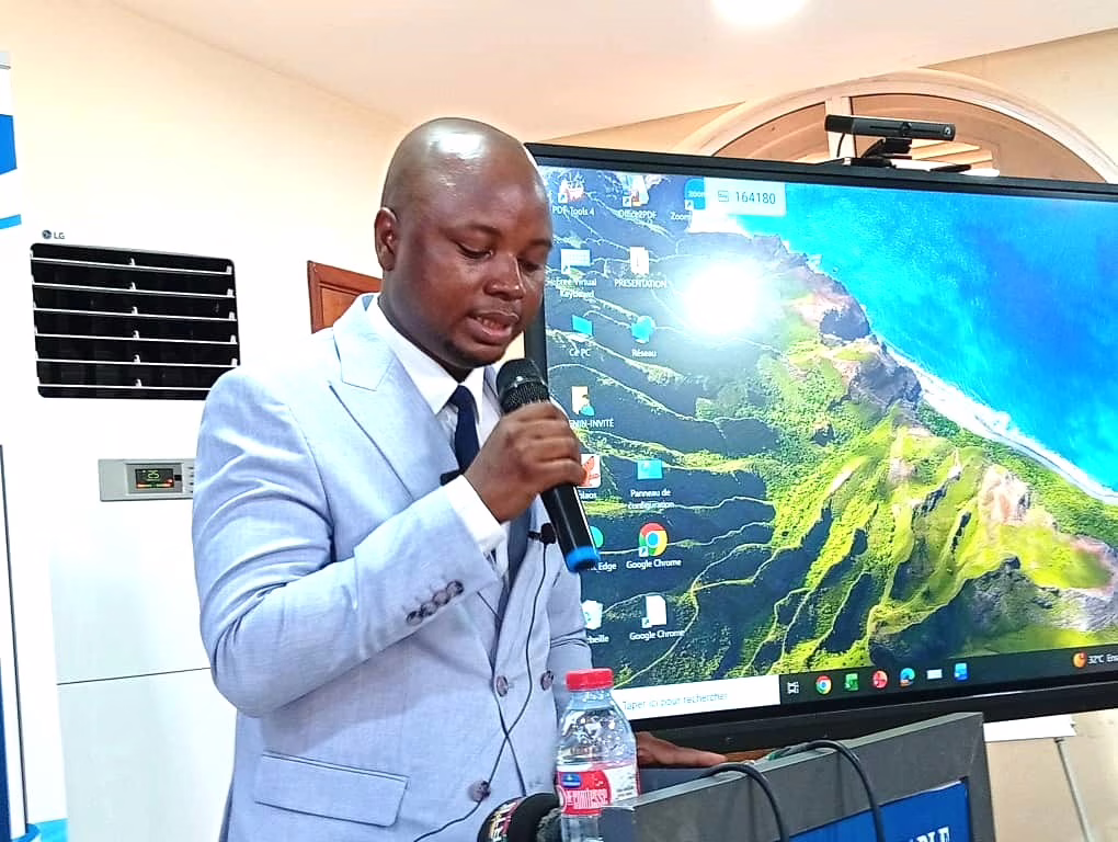 Économie bleue au Bénin : Ernest Tindo dévoile le levier stratégique qui peut transformer l’avenir du pays dans un livre