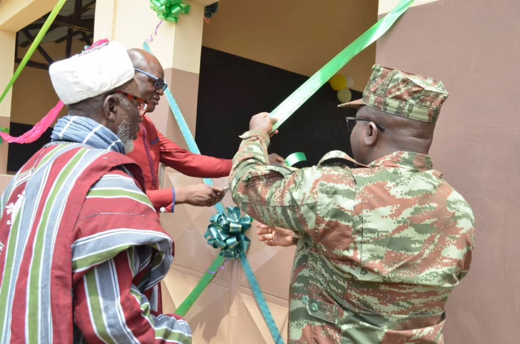 Actions sociales de l’Opération Mirador : L’armée béninoise renforce le lien avec les communautés ‎