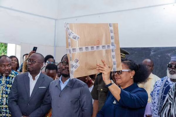 Certificat de Qualification aux Métiers (CQM) au Bénin : L’État met fin aux frais illégaux et soulage les apprentis