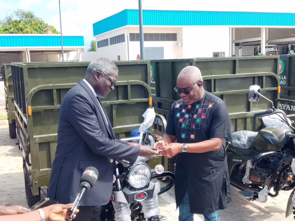 Remise de matériel de salubrité : La CEDEAO renforce l’action de la SGDS SA