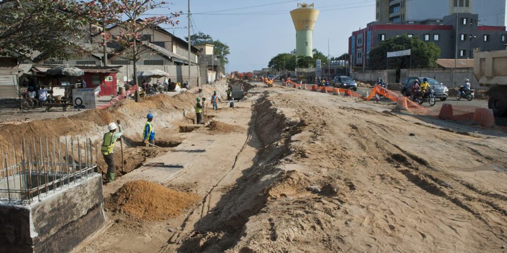 Cotonou  : Une casse sur le réseau de la SONEB prive plusieurs quartiers d’eau