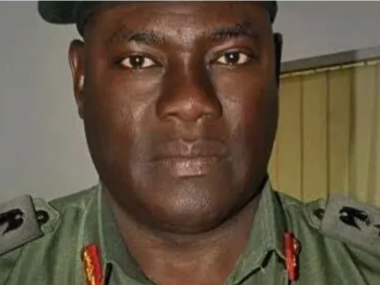 Nigeria : enlevé avec son épouse, l’ex-général Rabe Abubakar exécuté par ses ravisseurs