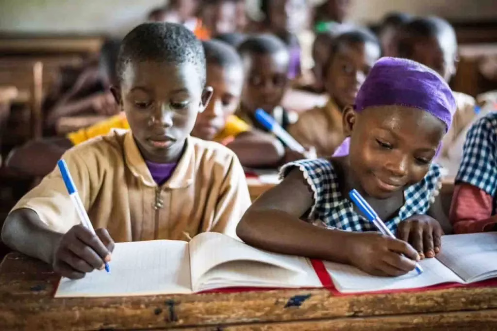 Burkina-Faso : Un taux de réussite record de 95,23 % au plan national au Cep 2026