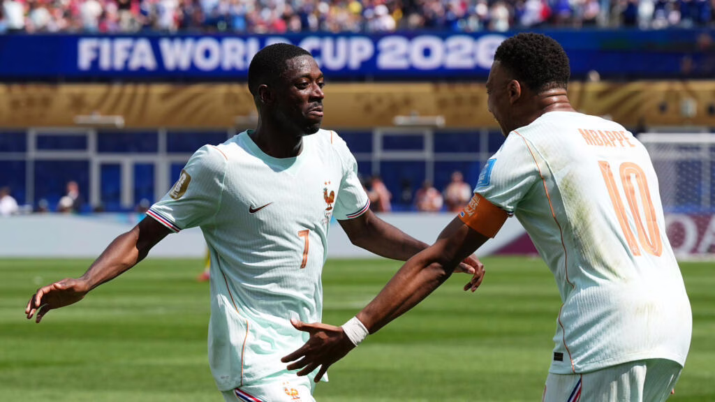Mondial 2026 : La France domine la Norvège et prend la tête du groupe 