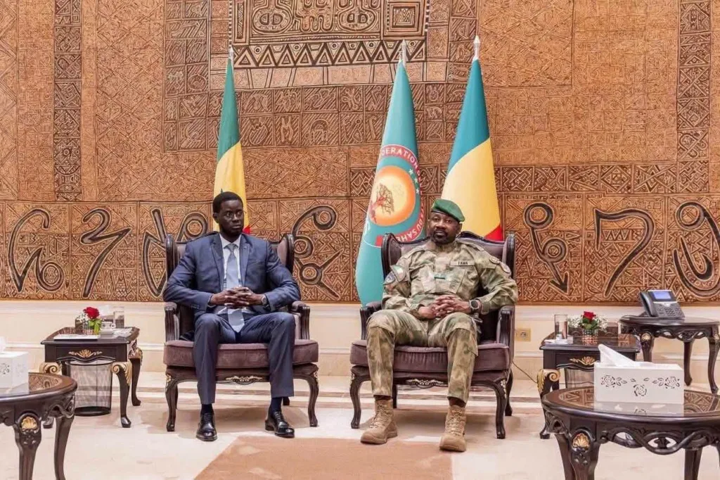 Bassirou Diomaye Faye affirme «la disponibilité» du Sénégal à «accompagner le Mali», sans citer la Cédéao
