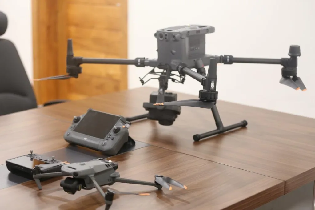 Opération Geocontrol au Bénin : La Douane béninoise renforce sa capacité de surveillance avec des drones et des gyrocoptères