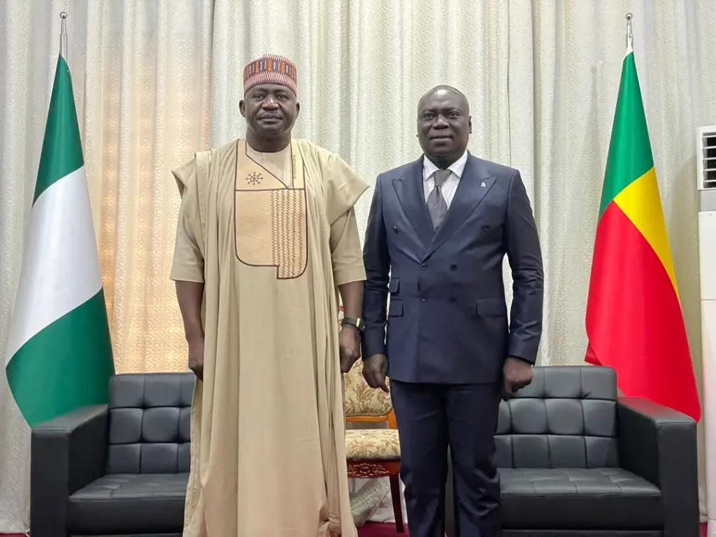 Coopération sécuritaire/visite officielle au Bénin : Le ministre Agonkan accueille son homologue nigérian de la Défense  