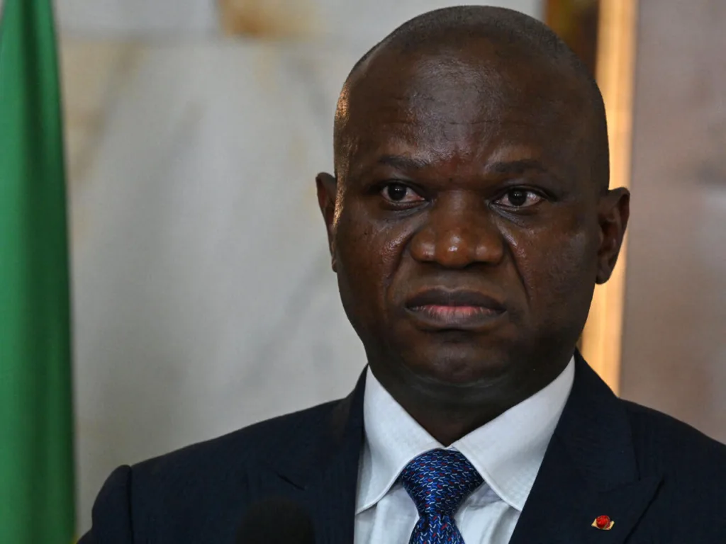 Gabon : Le président annonce des restrictions pour les bourses attribuées aux étudiants suivant un cursus en Europe