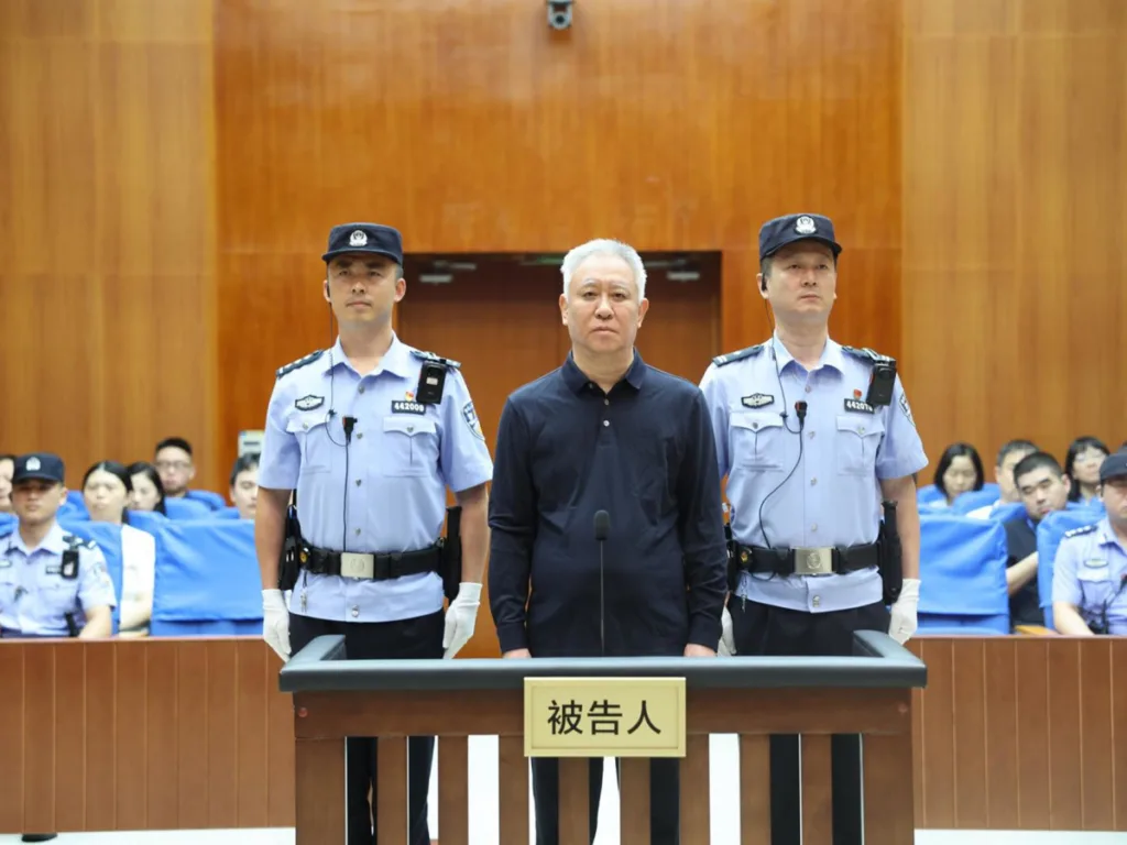 Chine : Le fondateur du géant de l&rsquo;immobilier Evergrande Xu Jiayin condamné à la prison à perpétuité