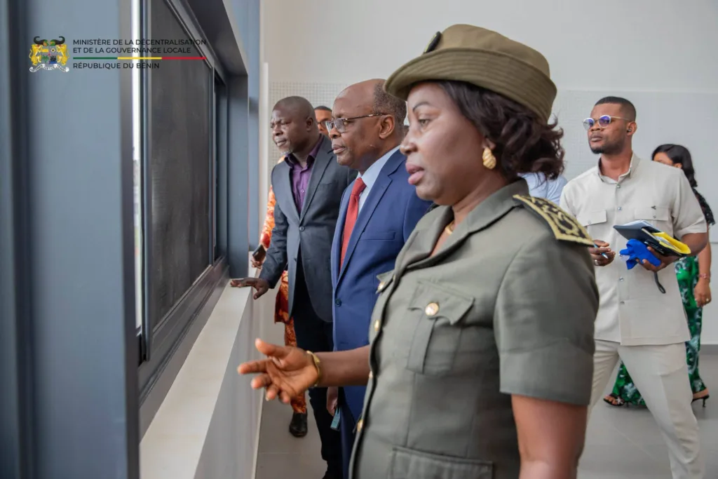 Pôles de développement territorial  : Janvier Yahouédéou  prépare l&rsquo;installation des délégués généraux