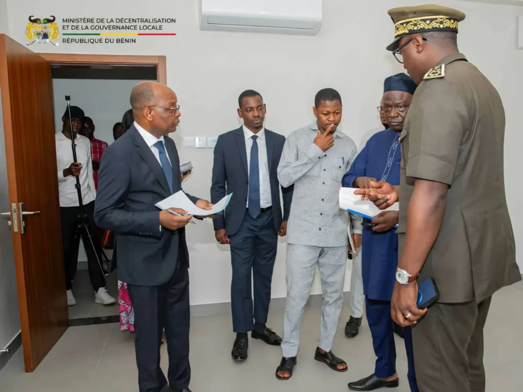 Benin : Janvier Yahouédéou prépare la mise en place des pôles de développement territorial